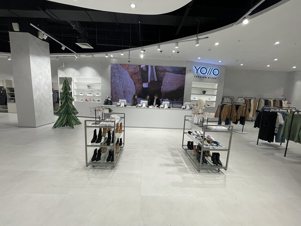 Магазин YOLLO, 1 300 м², ТРЦ Хорошо