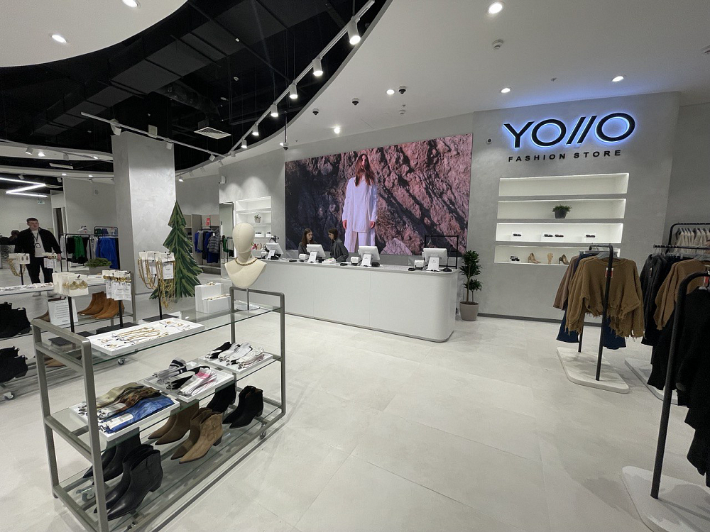 Магазин YOLLO, 1 300 м², ТРЦ Хорошо