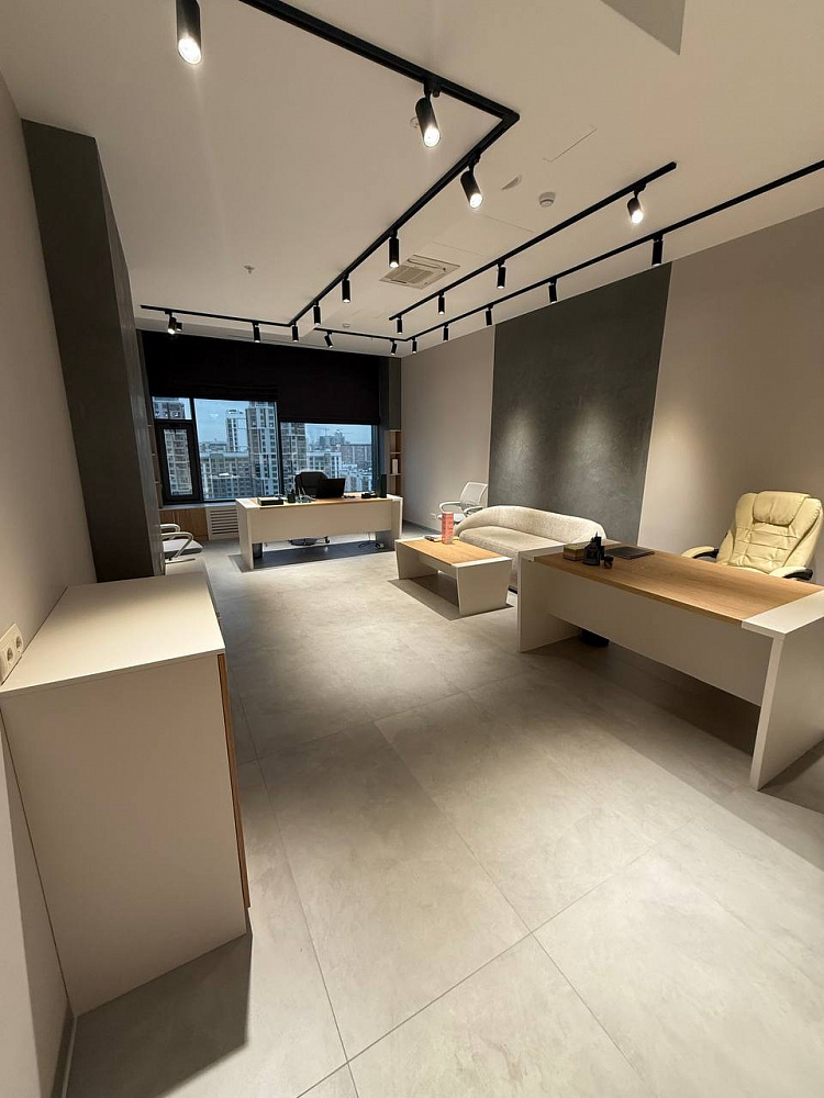 Офис, 37 м², БЦ Botanica