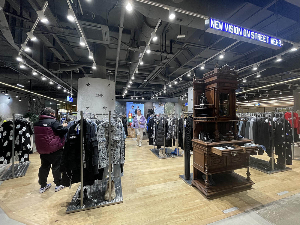 Магазин ASIAST71, 160 м², ТРЦ Авиапарк