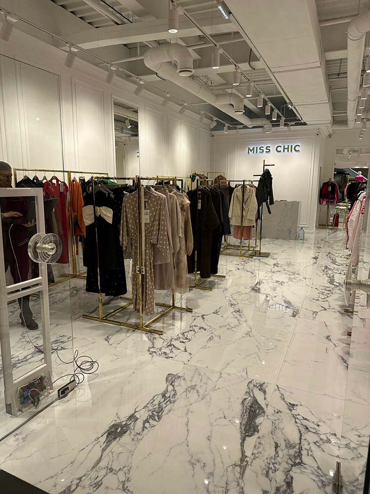 Магазин MISS CHIC, 97 м²,  г. Ставрополь ТРЦ Космос